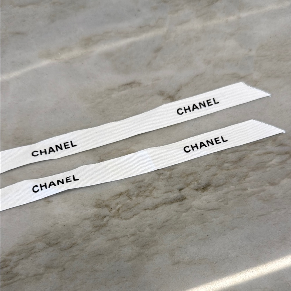 Chanel White Ribbons Set
